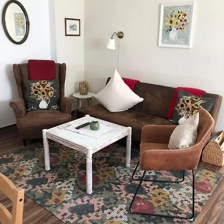 ゲストハウス Auszeit Am Eifelsteig 4*